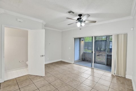 Touwnhouse à vendre à Pembroke Pines, Floride: 2 chambres, 95.13 m2 № 2085206 - photo 13
