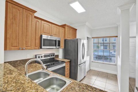 Touwnhouse à vendre à Pembroke Pines, Floride: 2 chambres, 95.13 m2 № 2085206 - photo 8