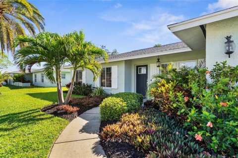 Villa ou maison à vendre à Bradenton, Floride: 3 chambres, 124.3 m2 № 1687856 - photo 4