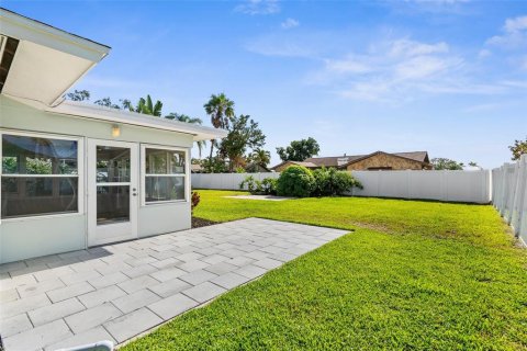 Villa ou maison à vendre à Bradenton, Floride: 3 chambres, 124.3 m2 № 1687856 - photo 19