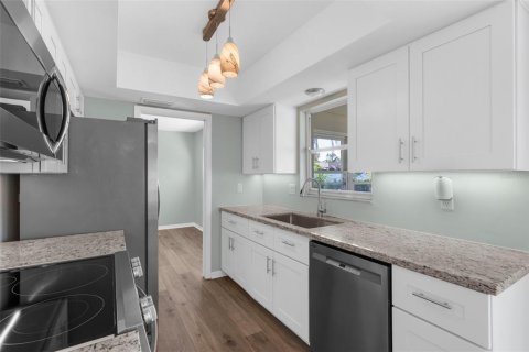 Villa ou maison à vendre à Bradenton, Floride: 3 chambres, 124.3 m2 № 1687856 - photo 8