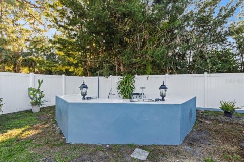 House in Tampa, Florida 3 bedrooms, 113.81 sq.m. № 1717706 - photo 25
