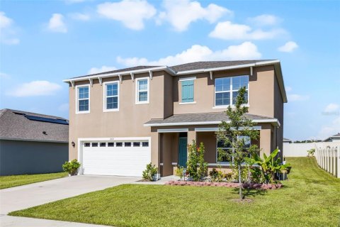 House in Tavares, Florida 5 bedrooms, 250.46 sq.m. № 1855591 - photo 2