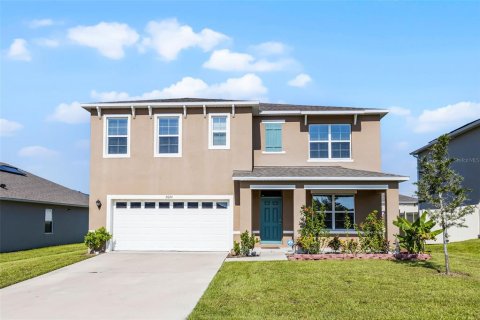 House in Tavares, Florida 5 bedrooms, 250.46 sq.m. № 1855591 - photo 1
