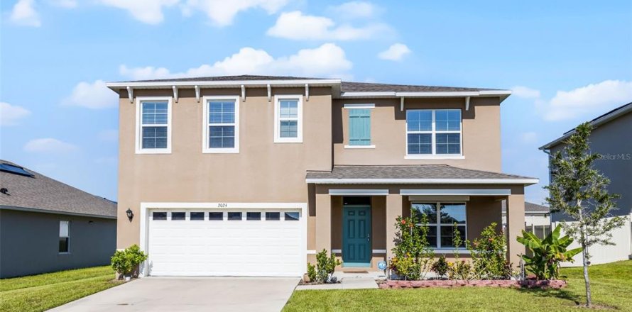 House in Tavares, Florida 5 bedrooms, 250.46 sq.m. № 1855591