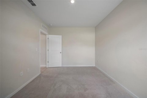 House in Haines City, Florida 4 bedrooms, 158.21 sq.m. № 1778971 - photo 19