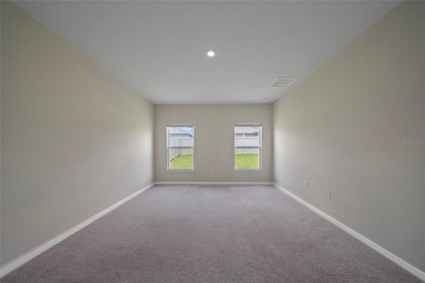 House in Haines City, Florida 4 bedrooms, 158.21 sq.m. № 1778971 - photo 16
