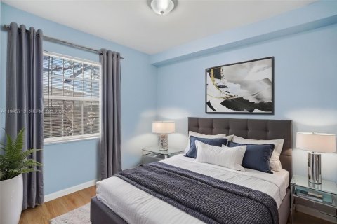 Купить кондоминиум в Майами, Флорида 1 спальня, 71.53м2, № 2062989 - фото 11