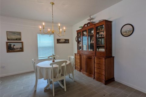 Villa ou maison à louer à Alachua, Floride: 4 chambres, 180.88 m2 № 2156015 - photo 3