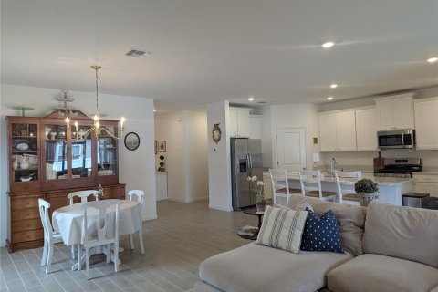 Villa ou maison à louer à Alachua, Floride: 4 chambres, 180.88 m2 № 2156015 - photo 21