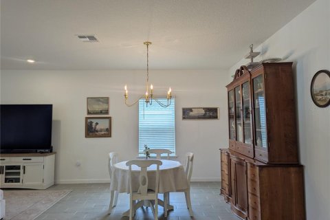 Villa ou maison à louer à Alachua, Floride: 4 chambres, 180.88 m2 № 2156015 - photo 17