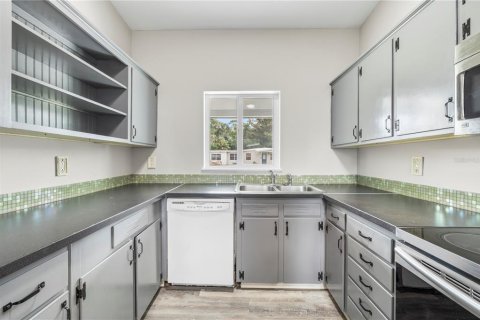 Villa ou maison à vendre à Temple Terrace, Floride: 3 chambres, 115.29 m2 № 2287690 - photo 3