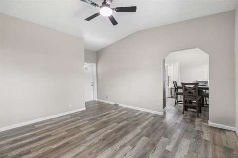 Villa ou maison à vendre à Temple Terrace, Floride: 3 chambres, 115.29 m2 № 2287690 - photo 5