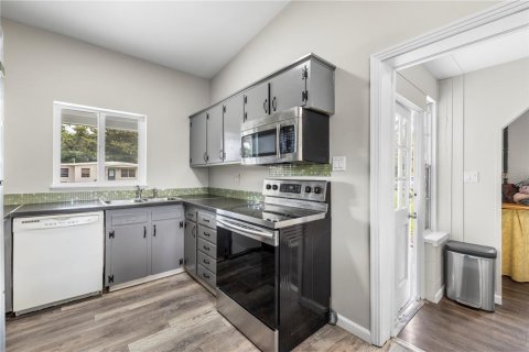 Villa ou maison à vendre à Temple Terrace, Floride: 3 chambres, 115.29 m2 № 2287690 - photo 15