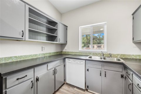 Villa ou maison à vendre à Temple Terrace, Floride: 3 chambres, 115.29 m2 № 2287690 - photo 16