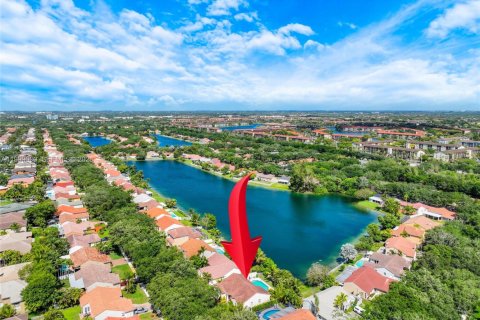 Casa en venta en Miramar, Florida, 3 dormitorios, 151.62 m2 № 2060762 - foto 25