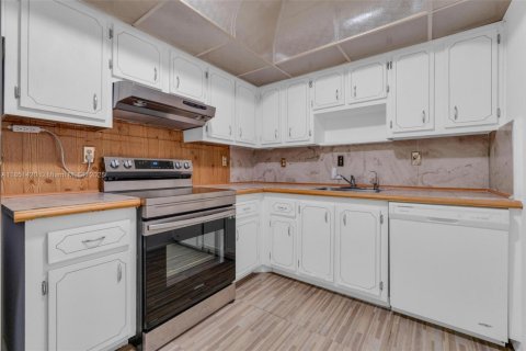Condominio en venta en Plantation, Florida, 2 dormitorios, 100.33 m2 № 1857437 - foto 8
