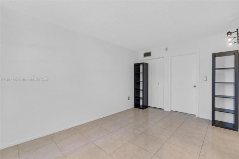 Condominio en venta en Plantation, Florida, 2 dormitorios, 100.33 m2 № 1857437 - foto 22