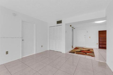 Condominio en venta en Plantation, Florida, 2 dormitorios, 100.33 m2 № 1857437 - foto 7