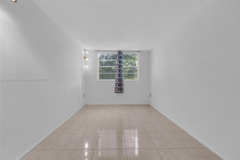 Condominio en venta en Plantation, Florida, 2 dormitorios, 100.33 m2 № 1857437 - foto 18