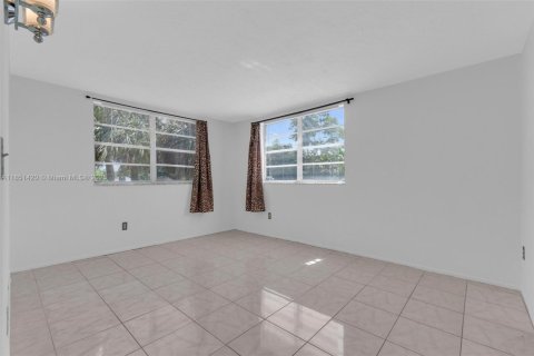 Condominio en venta en Plantation, Florida, 2 dormitorios, 100.33 m2 № 1857437 - foto 12