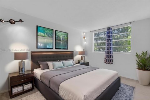 Condominio en venta en Plantation, Florida, 2 dormitorios, 100.33 m2 № 1857437 - foto 10