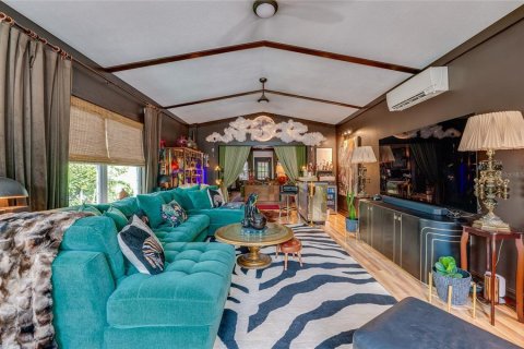 Villa ou maison à vendre à Daytona Beach, Floride: 3 chambres, 293.48 m2 № 2353380 - photo 28
