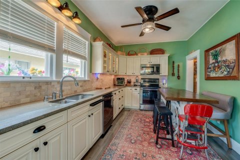 Villa ou maison à vendre à Daytona Beach, Floride: 3 chambres, 293.48 m2 № 2353380 - photo 18