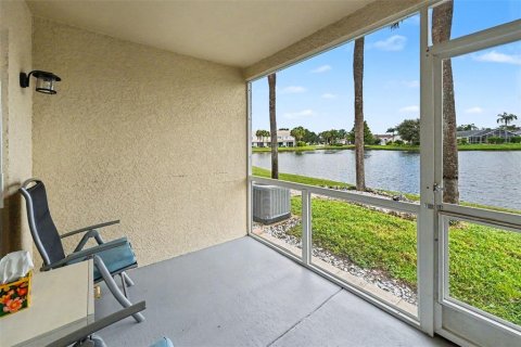 Townhouse in Bradenton, Florida 2 bedrooms, 100.33 sq.m. № 2386151 - photo 27