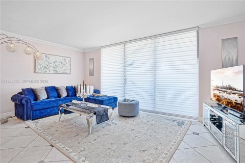 Copropriété à louer à Miami Beach, Floride: 2 chambres, 110.55 m2 № 2050740 - photo 9