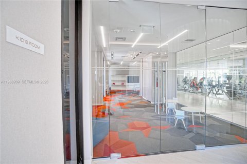 Copropriété à louer à Miami Beach, Floride: 2 chambres, 110.55 m2 № 2050740 - photo 4