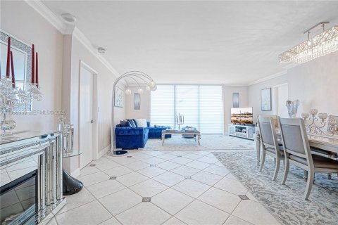 Copropriété à louer à Miami Beach, Floride: 2 chambres, 110.55 m2 № 2050740 - photo 8