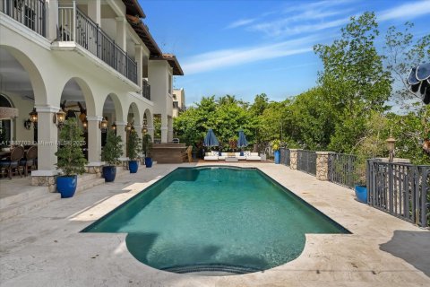 Casa en venta en Coral Gables, Florida, 6 dormitorios, 470.46 m2 № 1943565 - foto 26