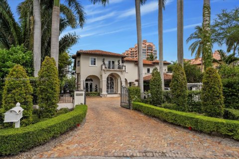 Casa en venta en Coral Gables, Florida, 6 dormitorios, 470.46 m2 № 1943565 - foto 2