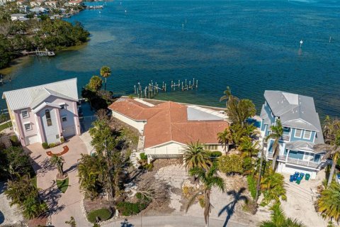 Terreno en venta en Holmes Beach, Florida № 1843208 - foto 2