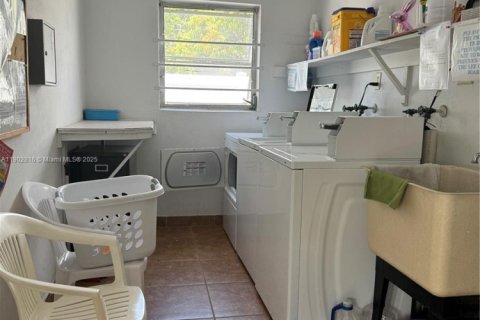 Copropriété à louer à Hollywood, Floride: 1 chambre, 53.14 m2 № 1963173 - photo 15