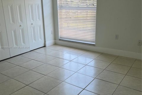 Copropriété à vendre à Miami Lakes, Floride: 2 chambres, 75.81 m2 № 2058398 - photo 8