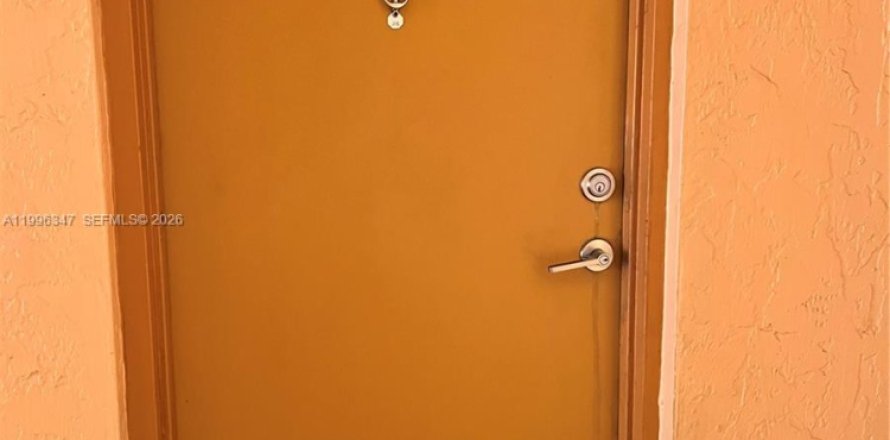 Condo à Miami Lakes, Floride, 2 chambres № 2058398