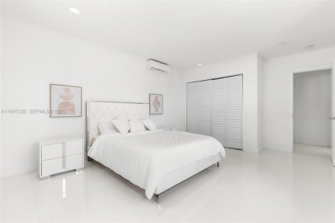 Снять в аренду виллу или дом в Майами-Бич, Флорида 3 спальни, 151.24м2, № 2005815 - фото 20