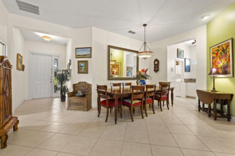 Villa ou maison à vendre à Port St. Lucie, Floride: 3 chambres, 203.27 m2 № 2172805 - photo 5