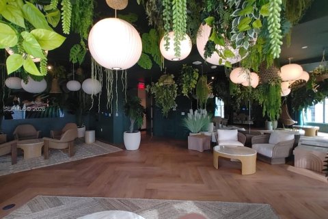 Condo in Miami Beach, Florida, 1 bedroom  № 2049863 - photo 8