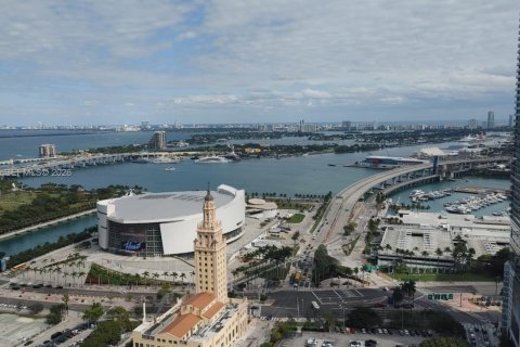 Condo in Miami Beach, Florida, 1 bedroom  № 2049863 - photo 12