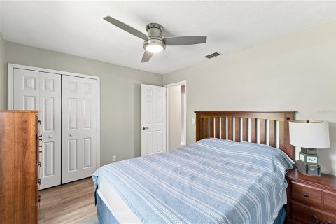 House in Ocala, Florida 3 bedrooms, 152.73 sq.m. № 2220109 - photo 18