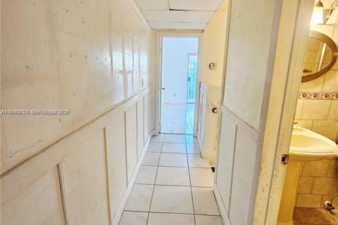 Купить кондоминиум в Хайалиа, Флорида 2 спальни, 83.24м2, № 1997324 - фото 18