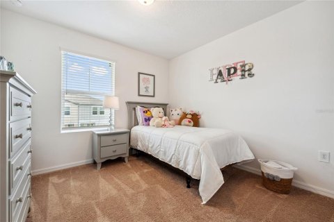 Townhouse in Davenport, Florida 3 bedrooms, 130.43 sq.m. № 1760528 - photo 22