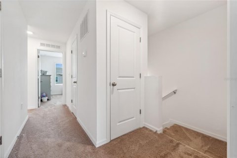 Townhouse in Davenport, Florida 3 bedrooms, 130.43 sq.m. № 1760528 - photo 18