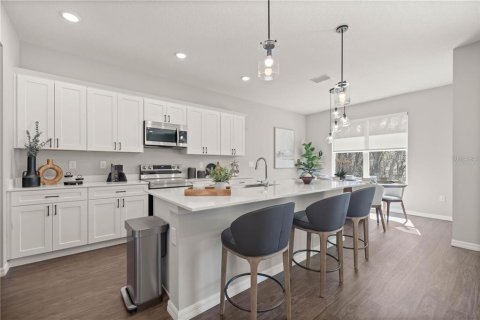 Casa en venta en Ocala, Florida, 4 dormitorios, 174.01 m2 № 1775722 - foto 5