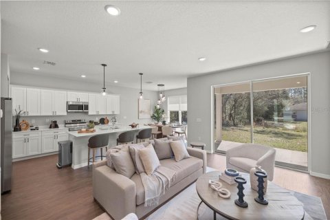 Casa en venta en Ocala, Florida, 4 dormitorios, 174.01 m2 № 1775722 - foto 4