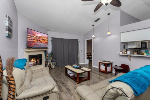 Casa en venta en Winter Haven, Florida, 3 dormitorios, 124.3 m2 № 1911592 - foto 8