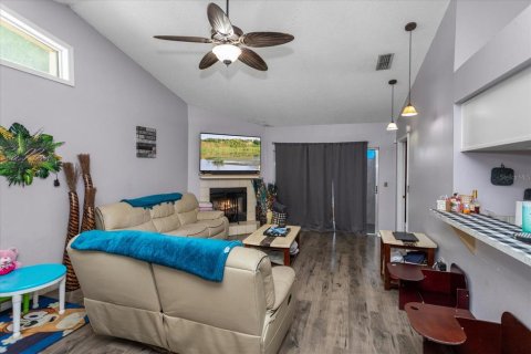 Casa en venta en Winter Haven, Florida, 3 dormitorios, 124.3 m2 № 1911592 - foto 7